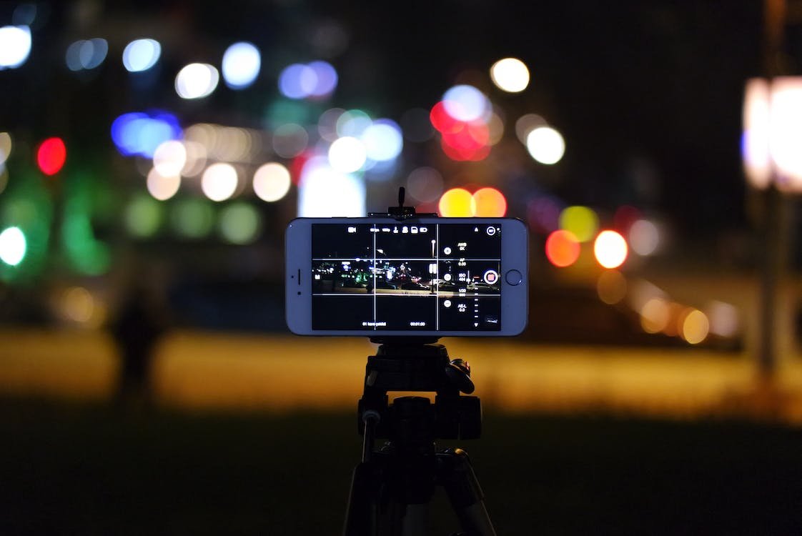 Best Mobile Camera Settings for Low-Light Short-Form Content (Create Clean, Cinematic Night Videos That Go Viral)